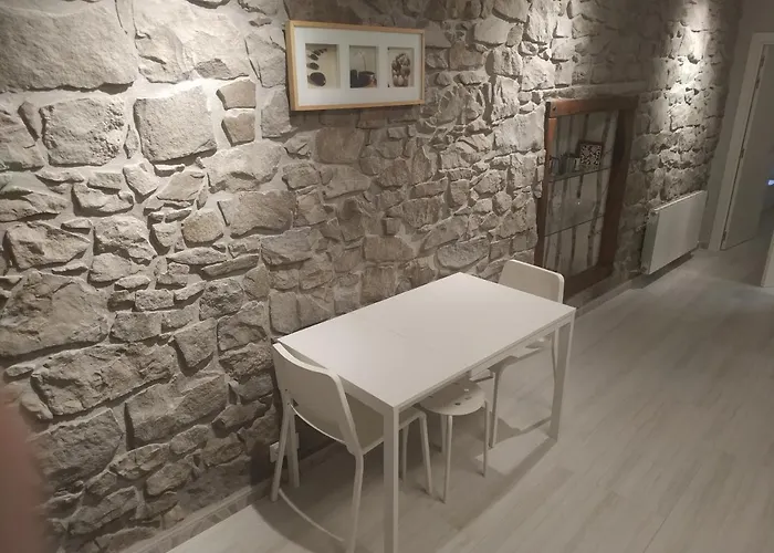 Torre Ercilla Apartment